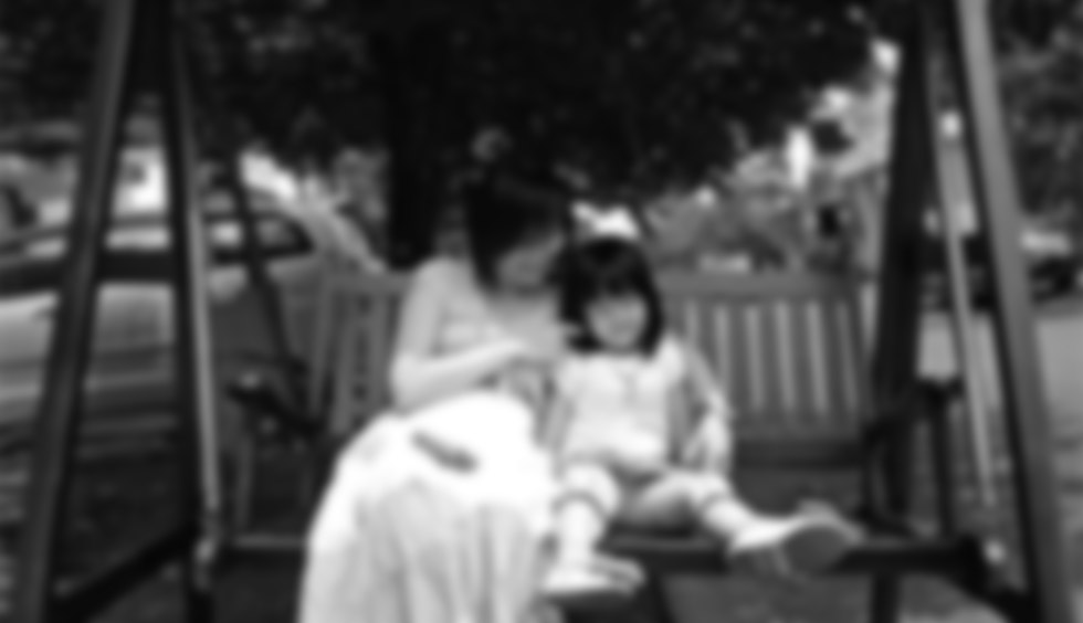 Share and cherish your family moments through photos and videos. Enjoy dynamic interaction features designed for seamless engagement with loved ones.